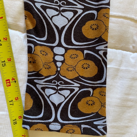 Salaam Dress size Medium - Picture 8 of 9